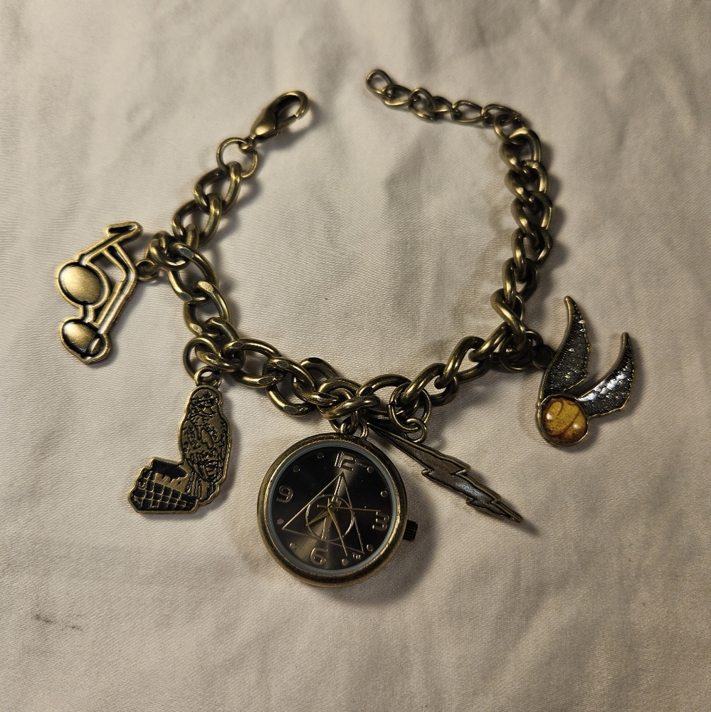 Harry Potter Golden Snitch Watch Charm Bracelet 9 Inches Not Working Bronze Tone